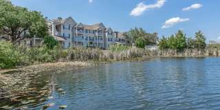 Lake House Apartments Gallery 23