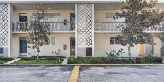 55+ Winter Park Condo Gallery 1