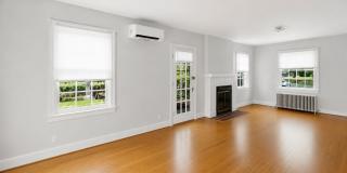 Heart of Woodland Heights just blocks from JRPS, Renovated 2BR / 1.5BA home with gardens Gallery 6
