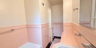 Gorgeous 1BD/1BA, Single-Story Unit in a Charming 4-Plex Near Downtown Lafayette- Available NOW! Gallery 22