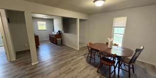 Stonegate Complex -- Fully Furnished and Utilities Included! Gallery 5