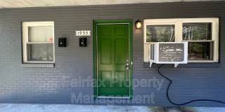 1935 Morehead Avenue Gallery 3