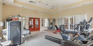 2100 PEBBLE POINT Drive Gallery 24