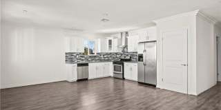 4814 Saturn 1/2 Gallery 2