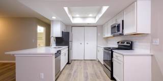 Perimeter Lakes Apartments Gallery 1