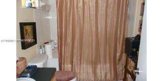 2022 NE 167th St Gallery 1