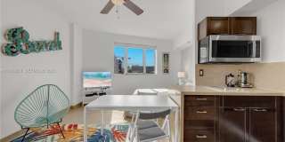 255 W 24th St Gallery 6