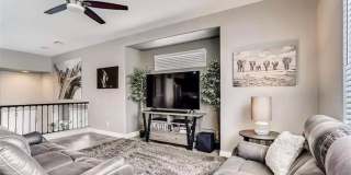 AWESOME 3 BEDROOM RENTAL DUAL LIVING SPACES LOCATED IN THE SW!!!! Gallery 3