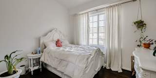 Available now!!Welcome to this charming 2-bedroom, 2-bathroom Condo in Sterling Heights, MI. Gallery 12