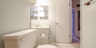 102 W Concorda Drive Gallery 20