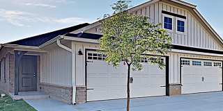 3 Bedroom 2 Bath Duplex Near Tinker AFB! Gallery 1