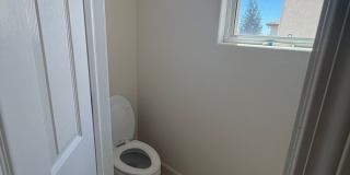 2 bedroom 2 bath 2-story home Gallery 18