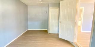 $0 First Month's Rent / $0 Deposit at Move-in Gallery 6