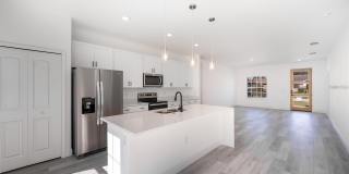 572 W BLUSTER PLACE Gallery 11