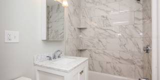 Charming 1 Bedroom-No Broker Fee Gallery 5