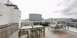 719 Larkin Street, #604 Gallery 17