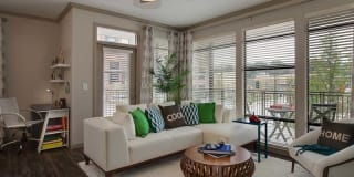 AMLI Ponce Park Gallery 25