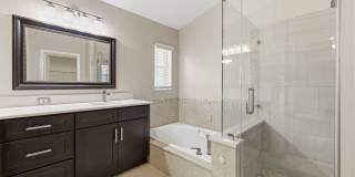 11906 Derbyshire Dr Gallery 14