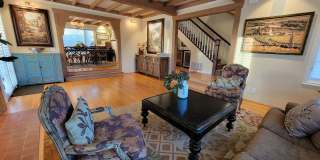 Entire residential home hosted by 3M1S | HOME Gallery 16