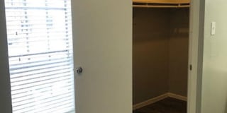 Hill Country Apartments Gallery 23