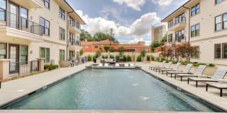 The Laurel Preston Hollow Gallery 8