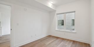 The Crown on Leland Gallery 21