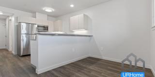 Hollywood 12 Gallery 42