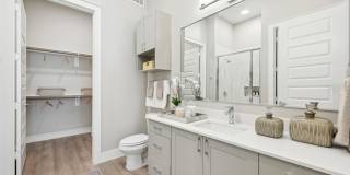 Atwater - Apartments & Townhomes Gallery 6