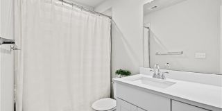 Newly Constructed, 4 BR / 3 BA Home - 2 Car Garage - Pool - Close to Mueller Gallery 21