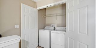 Beautiful 3 Bedroom Townhouse with AMENITIES GALORE- 18 MINS FROM DOWNTOWN TAMPA. SEC 8 ACCEPTED Gallery 16