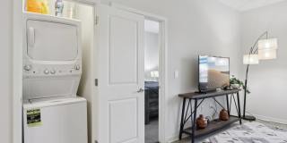 The View at Old City Gallery 5