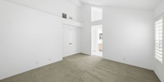 Beautiful Irvine Home with Vaulted Ceilings & Cozy Fireplace – 4 Del Adante Gallery 36