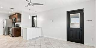 2480 SE Garden Terrace Gallery 5