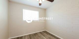 4714 North 49th Drive Gallery 12