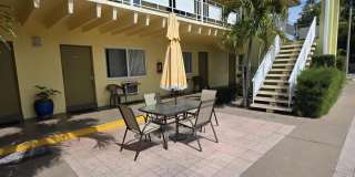 911 N Federal Highway Gallery 11