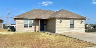 Adorable 3 Bedroom Home Gallery 1
