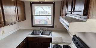1320 East Lieg Avenue - 4 Gallery 1