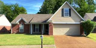 Arlington Home Ready To Be Yours! 3 Bedrooms Downstairs! Pets Are Welcome, Fees Apply! Gallery 1