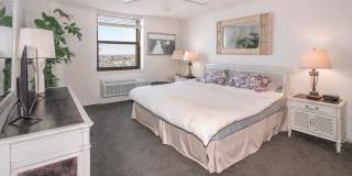 5200 Boardwalk 5B Gallery 6