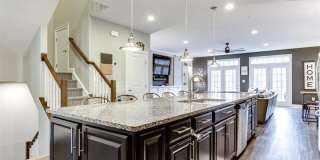 1113 CANTERWOOD Place Gallery 4