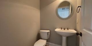 3 Bedroom Townhouse in Boone School Area Gallery 11