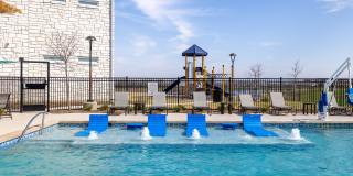 Moonlight Gallery 23