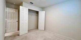 Charming 3-Bedroom, 2-Bathroom Oasis Nestled in the Vibrant Heart of San Antonio, Texas! Gallery 18