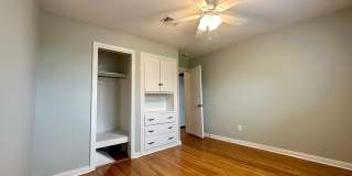 Remodeled beauty in Charolette Park Gallery 20