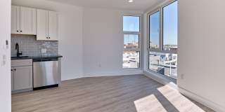 Avenue V - Senior Housing Gallery 28