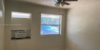 100 SE 3 Ave Gallery 4