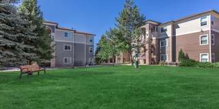 Creekside At Palmer Park Apartments Gallery 71