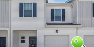 Beautiful 3 Bed / 2.5 Bath Home with Garage in Simpsonville Gallery 1