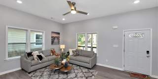 Room in 3 Bedroom Home at Coleman St SW Gallery 1