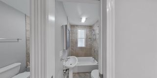 NICE 6 BED IN MISSIN HILL!!!! Gallery 10